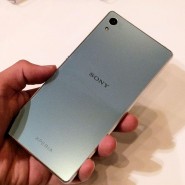 Xperia-Z4-gris-dos
