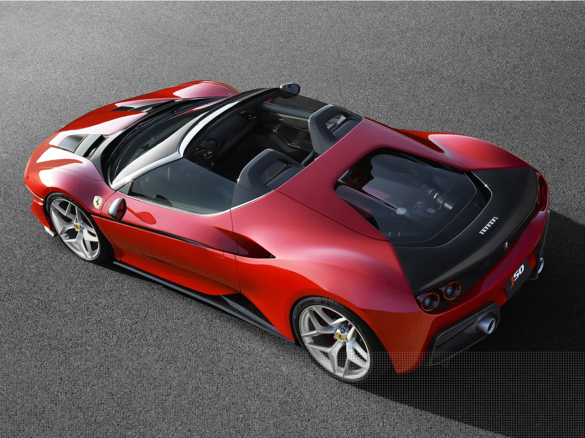 160711-car-ferrarij50r