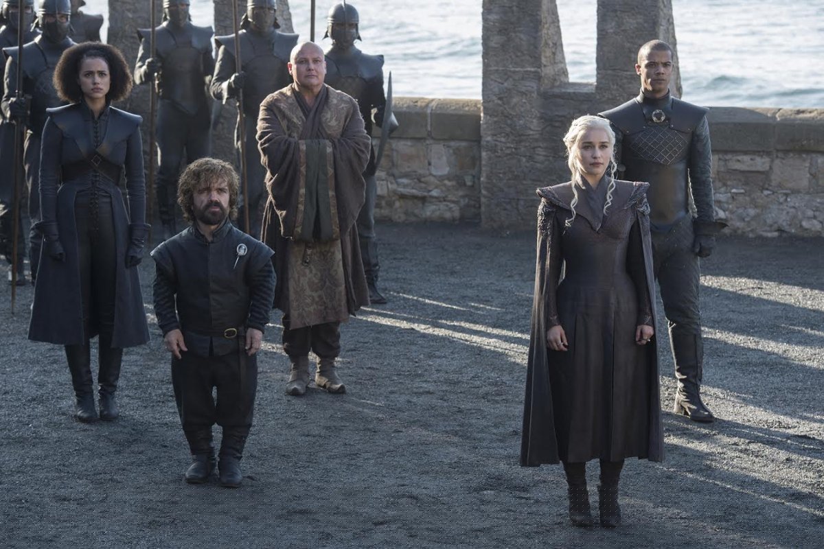 daenerys-targaryen-and-her-crew-make-it-to-westeros