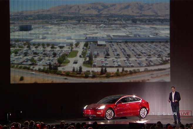 tesla-model-3-e-musk-28-july-01