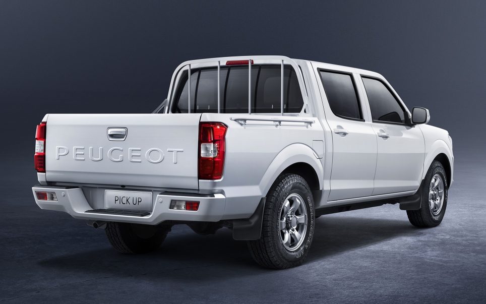 ce-pick-up-peugeot-repose-sur-la-base-dun-modele-du-chinois-dongfeng-actionnaire-de-psa