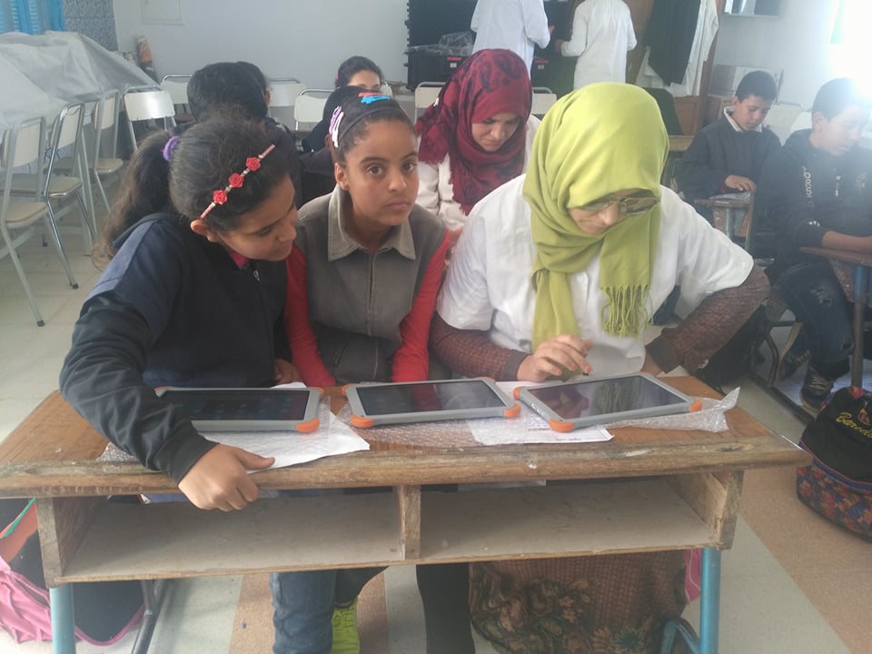 28906923_1813767695586002_1801360419_n